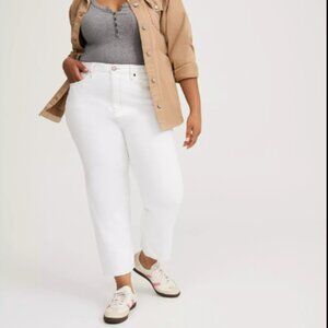 Torrid Ankle Crop High-Rise Straight Jeans in Classic White